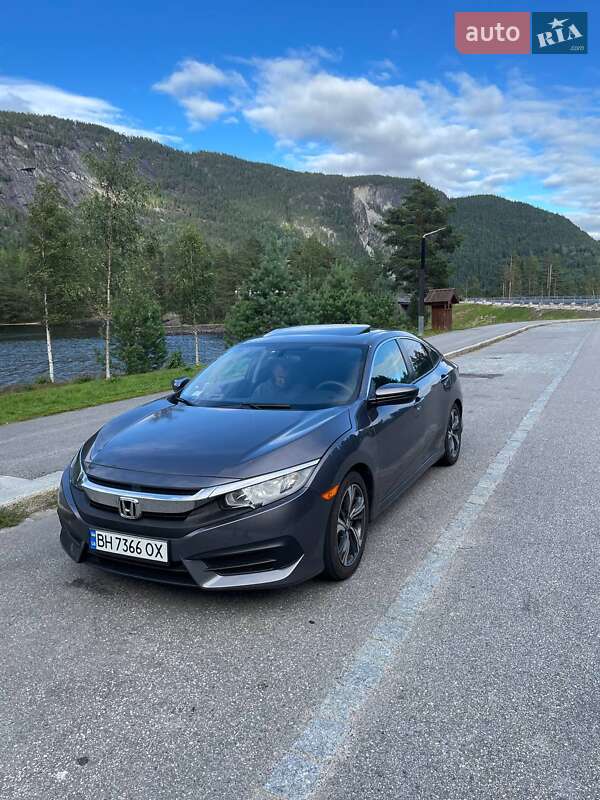 Седан Honda Civic 2017 в Одессе