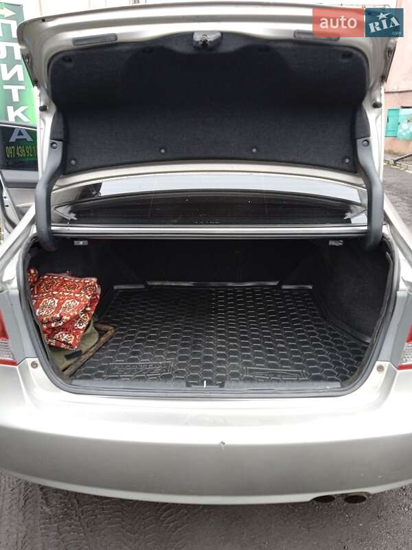 Седан Honda Civic 2006 в Тульчині