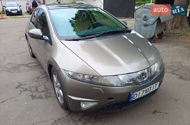 Хэтчбек Honda Civic 2007 в Киеве
