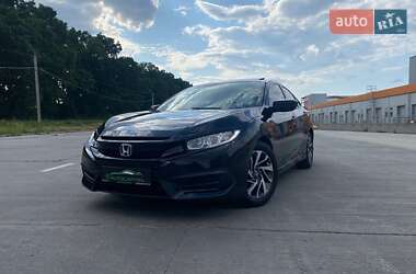 Седан Honda Civic 2016 в Киеве