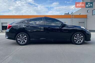 Седан Honda Civic 2016 в 