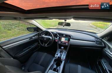 Седан Honda Civic 2016 в 
