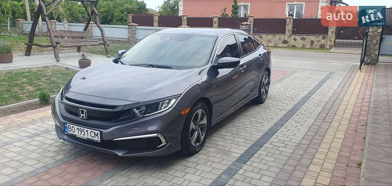 Седан Honda Civic 2019 в Зборове