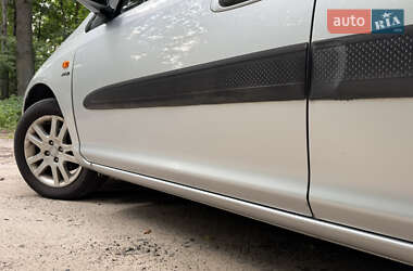 Хэтчбек Honda Civic 2001 в 
