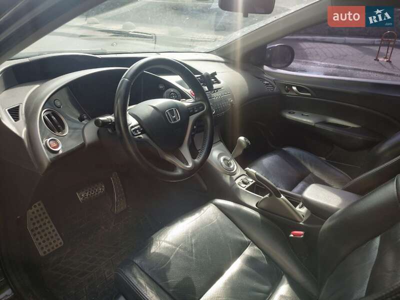 Седан Honda Civic 2008 в Киеве