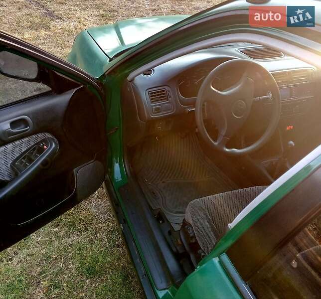 Лифтбек Honda Civic 1998 в Первомайске
