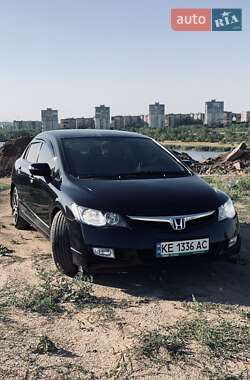 Седан Honda Civic 2008 в Кривом Роге