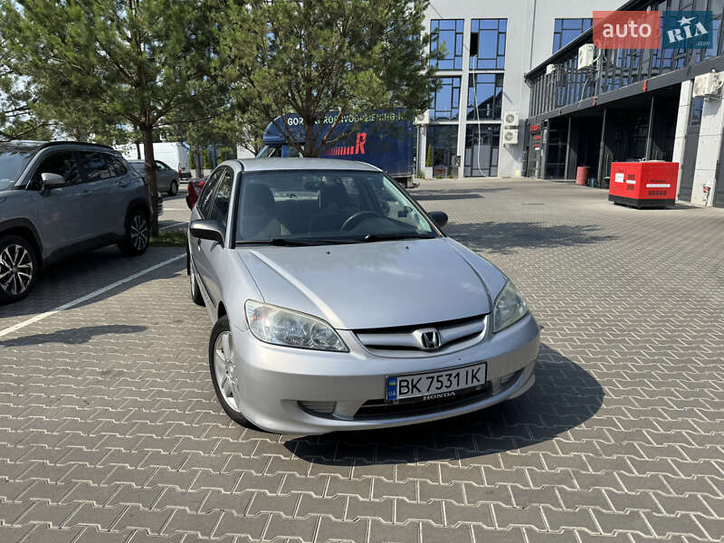 Седан Honda Civic 2005 в Рівному