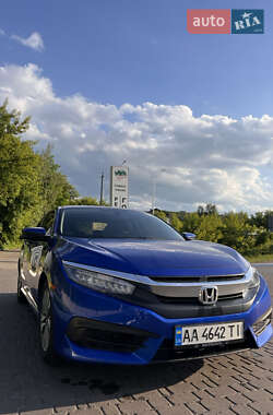 Седан Honda Civic 2016 в Киеве