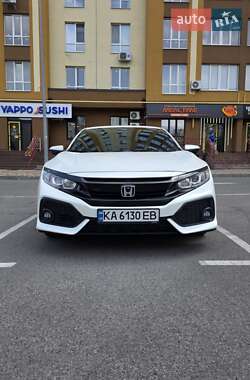 Хэтчбек Honda Civic 2016 в 