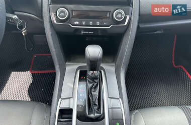 Седан Honda Civic 2019 в 