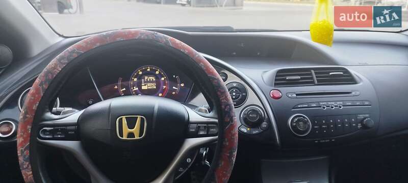 Хэтчбек Honda Civic 2008 в Николаеве