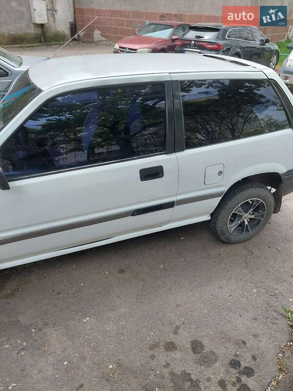 Хэтчбек Honda Civic 1990 в Южном