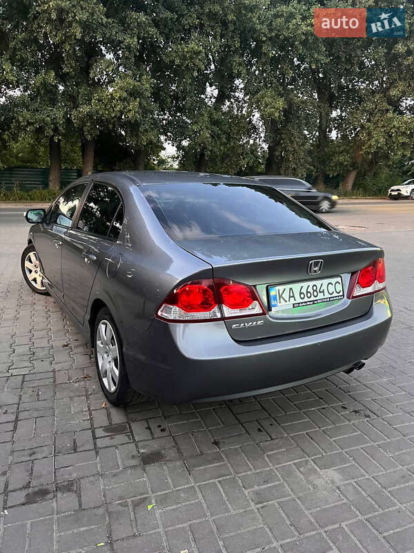Седан Honda Civic 2011 в Броварах