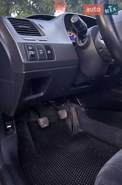 Седан Honda Civic 2011 в 