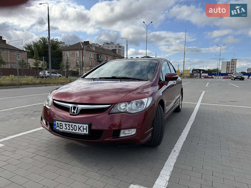 Седан Honda Civic 2008 в Виннице