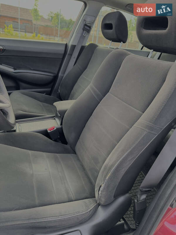 Седан Honda Civic 2008 в Виннице