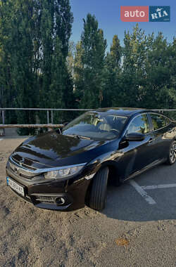 Седан Honda Civic 2018 в Киеве
