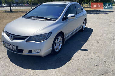 Седан Honda Civic 2008 в Днепре