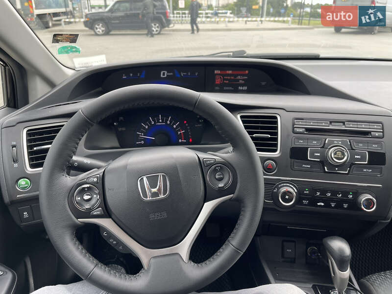 Седан Honda Civic 2014 в Києві