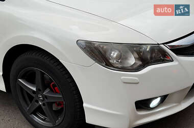 Седан Honda Civic 2011 в 