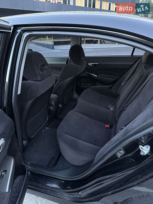 Седан Honda Civic 2007 в Тернополе