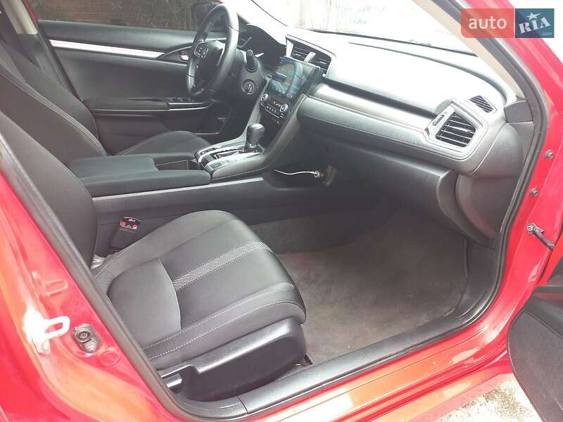 Седан Honda Civic 2020 в Вишневом