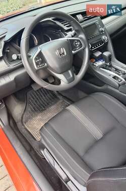 Седан Honda Civic 2017 в 