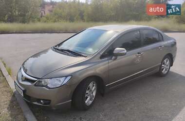 Седан Honda Civic 2008 в Горішніх Плавнях