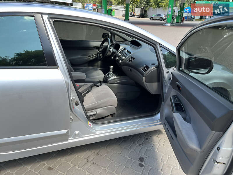 Седан Honda Civic 2008 в Краматорске