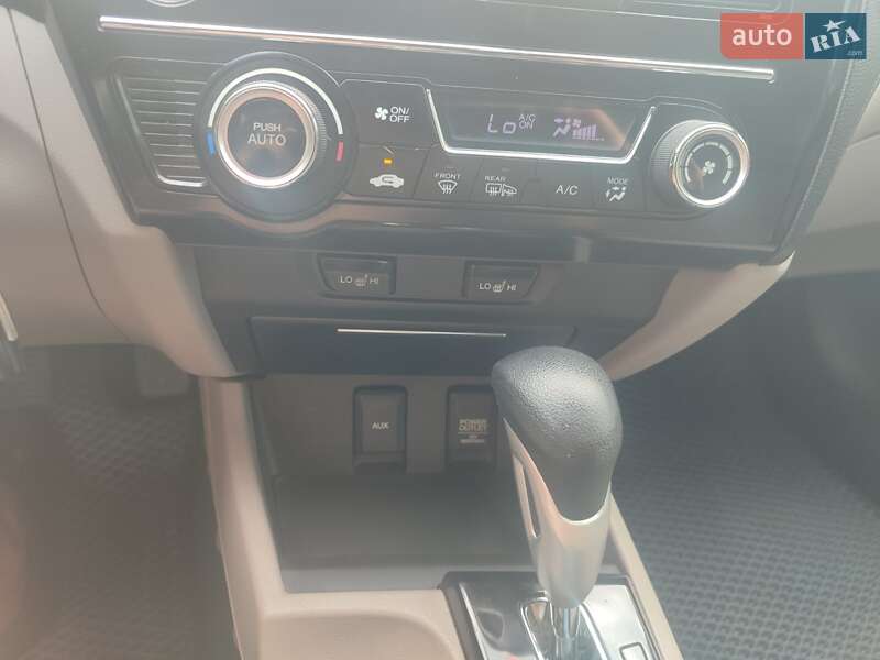 Седан Honda Civic 2013 в Новомосковске