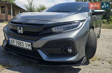 Хэтчбек Honda Civic 2019 в Запорожье