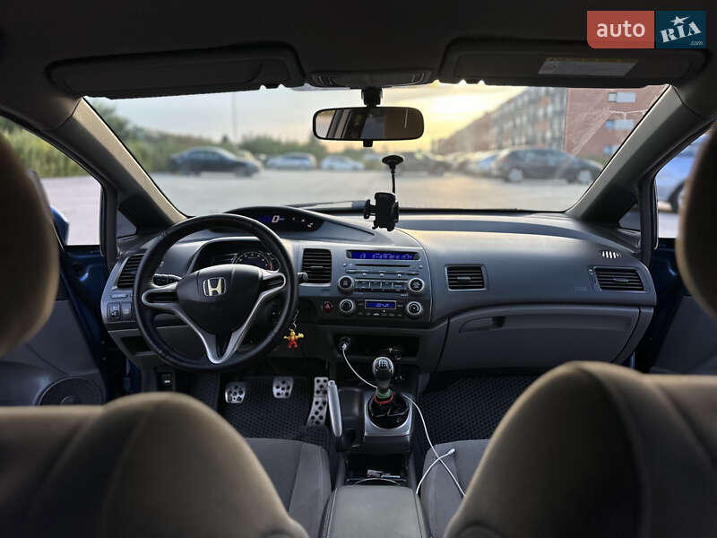 Седан Honda Civic 2008 в Смілі