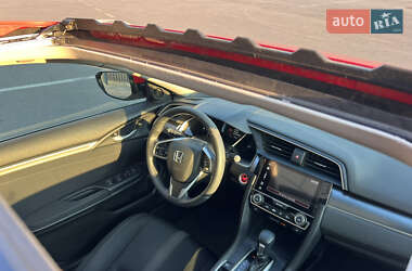 Седан Honda Civic 2016 в 