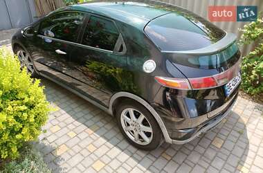 Хэтчбек Honda Civic 2007 в 