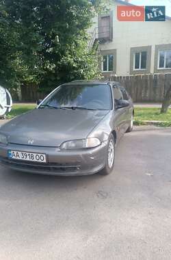 Седан Honda Civic 1993 в Прилуках