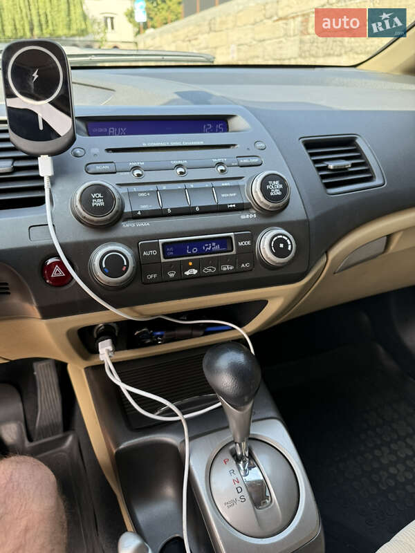 Седан Honda Civic 2007 в Львове