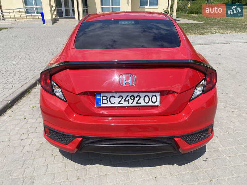 Купе Honda Civic 2016 в Львове