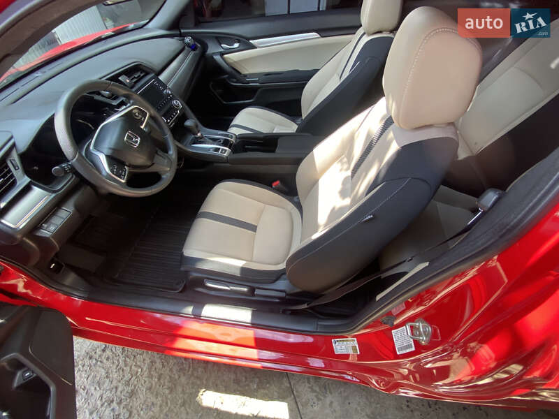 Купе Honda Civic 2016 в Львове