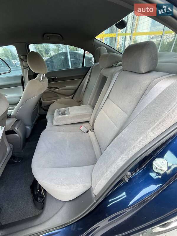 Седан Honda Civic 2008 в Киеве