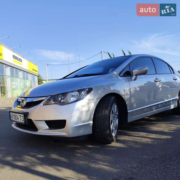 Седан Honda Civic 2011 в Києві