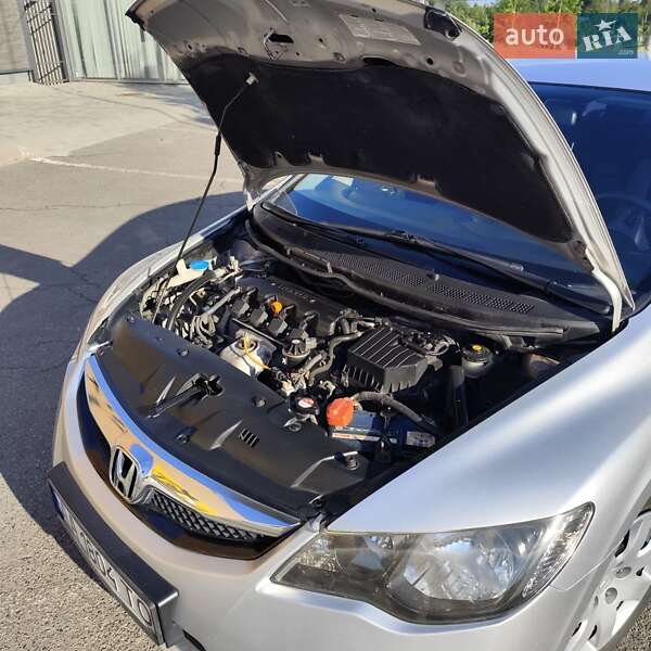 Седан Honda Civic 2011 в Києві