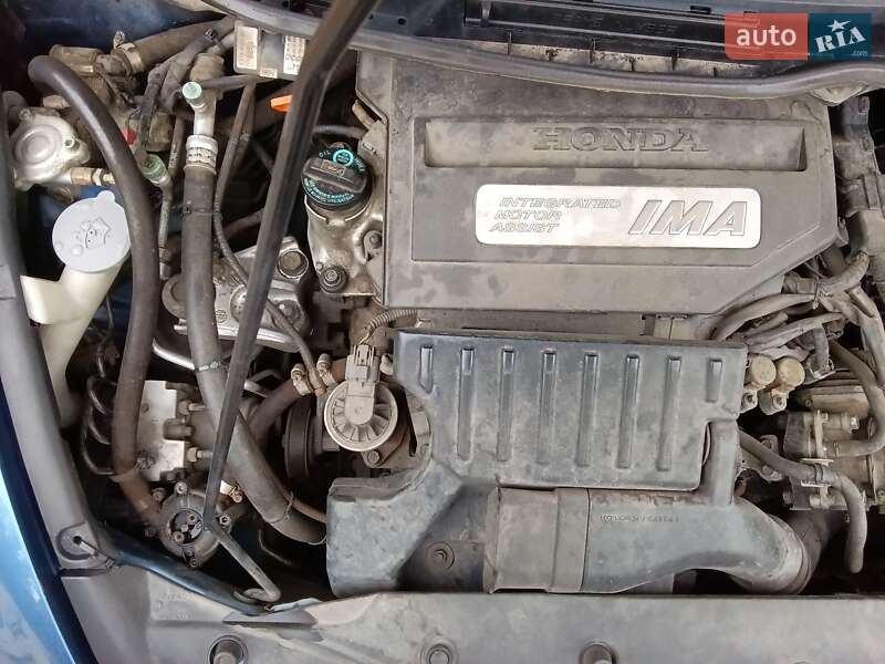 Седан Honda Civic 2006 в Дніпрі