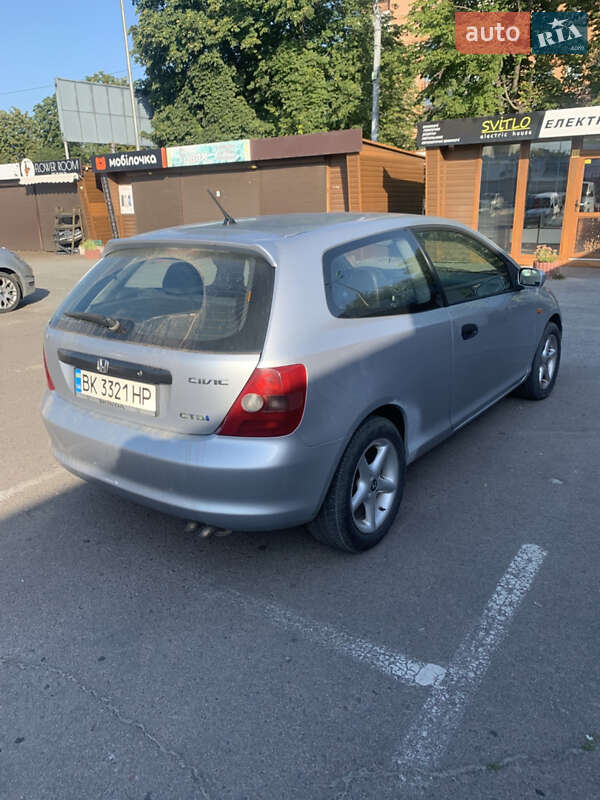 Купе Honda Civic 2002 в Рівному