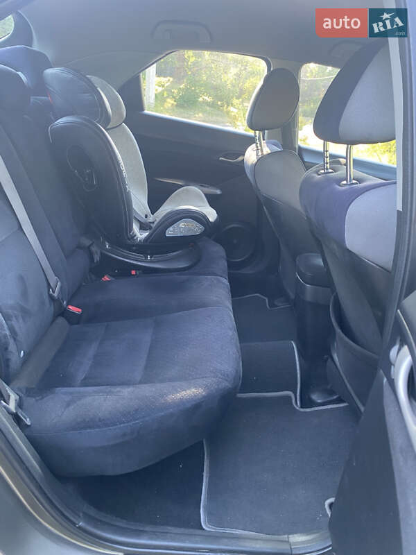 Хэтчбек Honda Civic 2008 в Черкассах