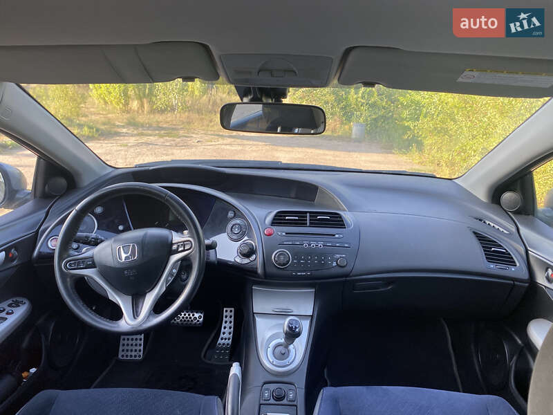 Хэтчбек Honda Civic 2008 в Черкассах