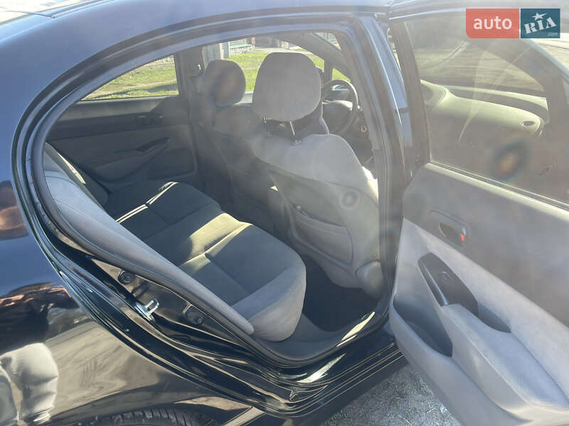 Седан Honda Civic 2006 в Чутовому фото 9 Седан Honda Civic 2006 в Чутовому