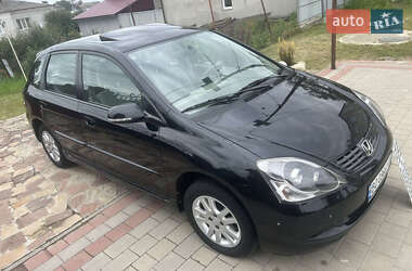 Хэтчбек Honda Civic 2004 в 