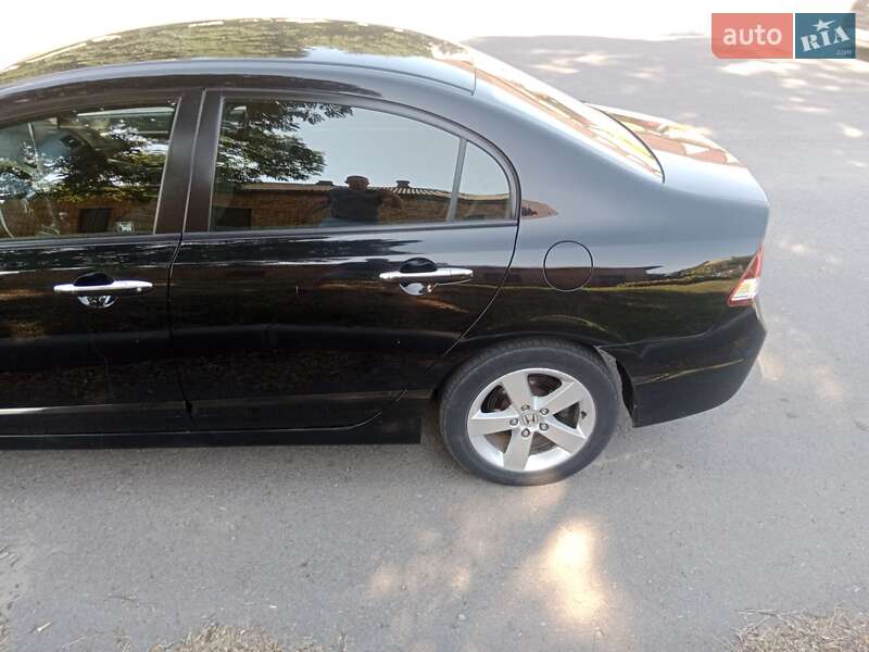 Седан Honda Civic 2009 в Черкассах