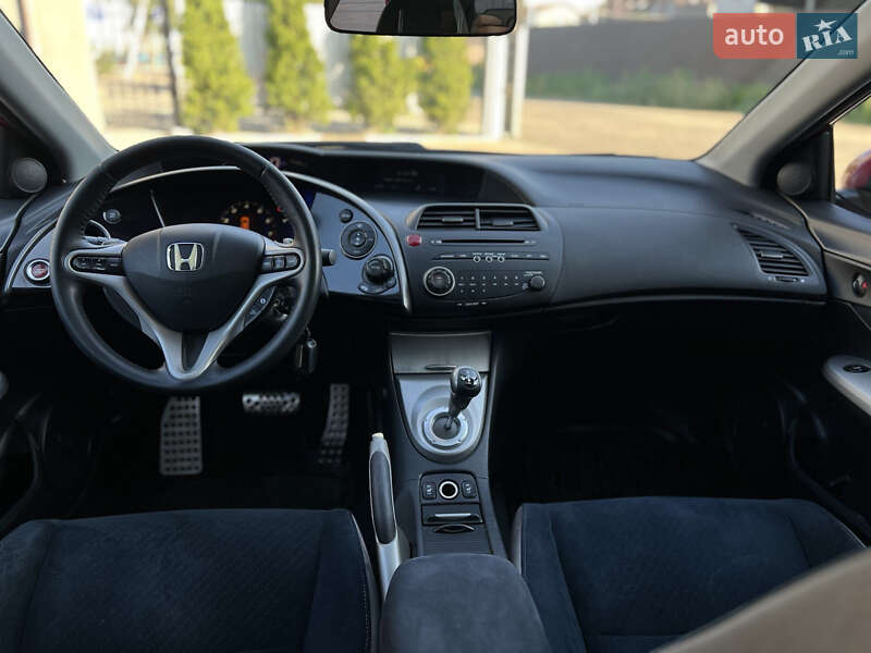 Хэтчбек Honda Civic 2007 в Крюковщине